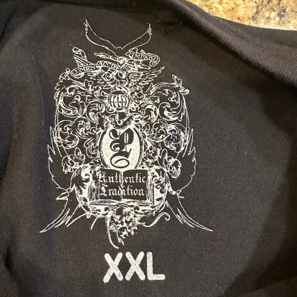 Authentic Tradition Vintage Wolf Rhinestone T-shirt. Size xxl - Picture 4 of 6
